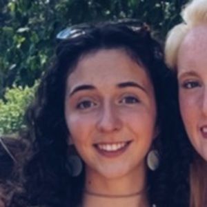 Meet your Posher, Elena